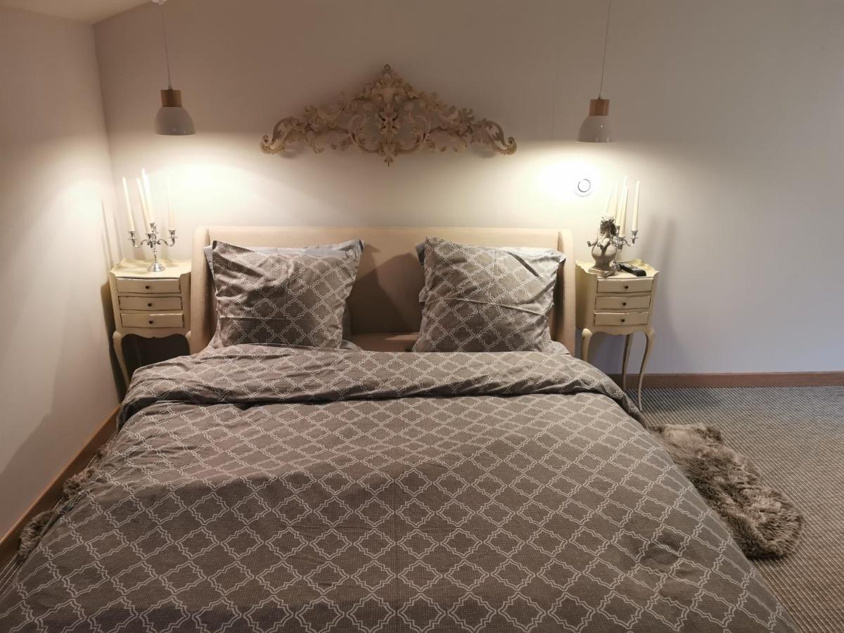 Au Domaine De Gigie Bed & Breakfast Chervettes Ngoại thất bức ảnh