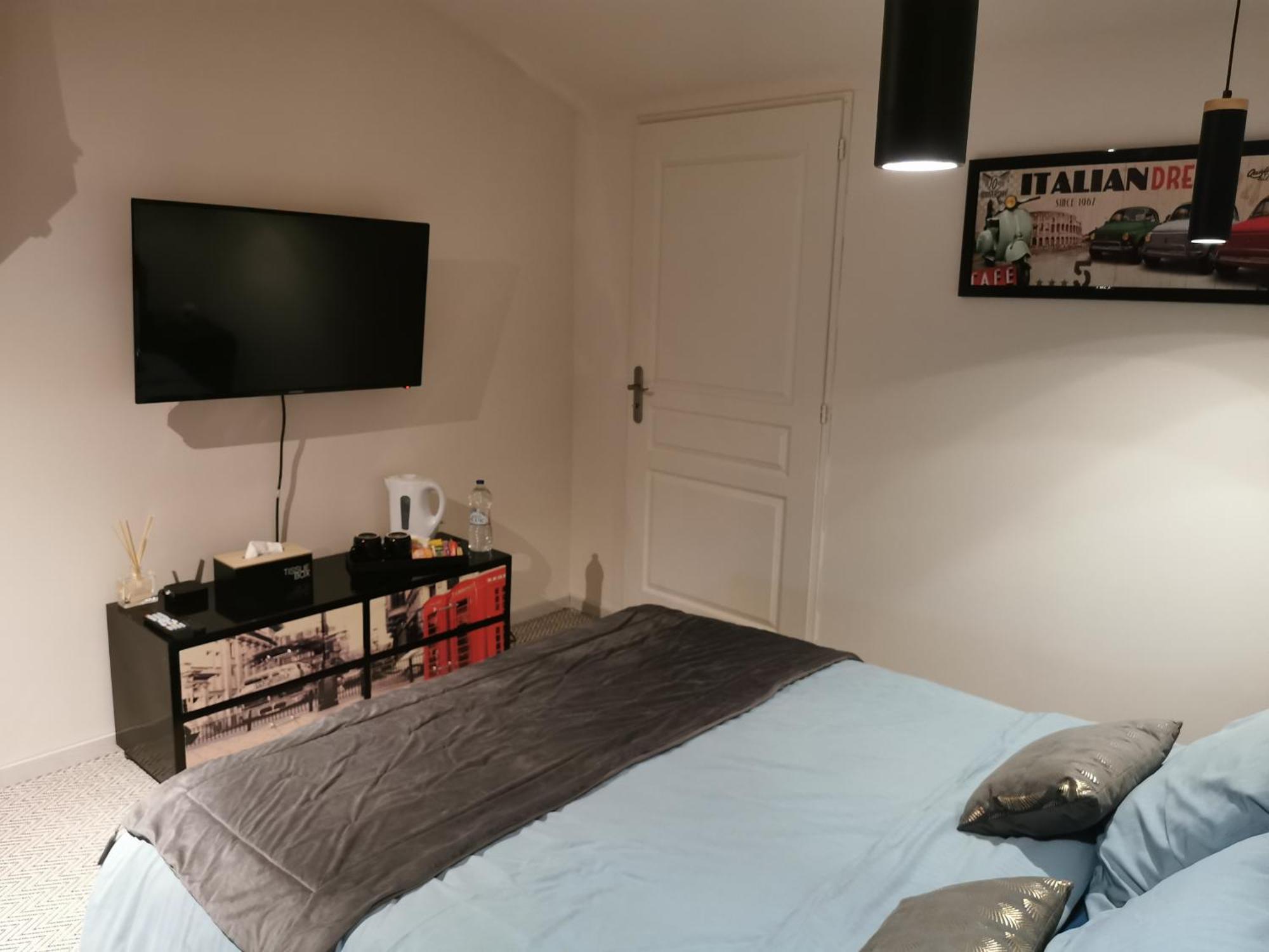 Au Domaine De Gigie Bed & Breakfast Chervettes Phòng bức ảnh